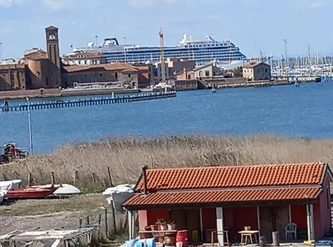 Апартаменты Venice Lagoon *